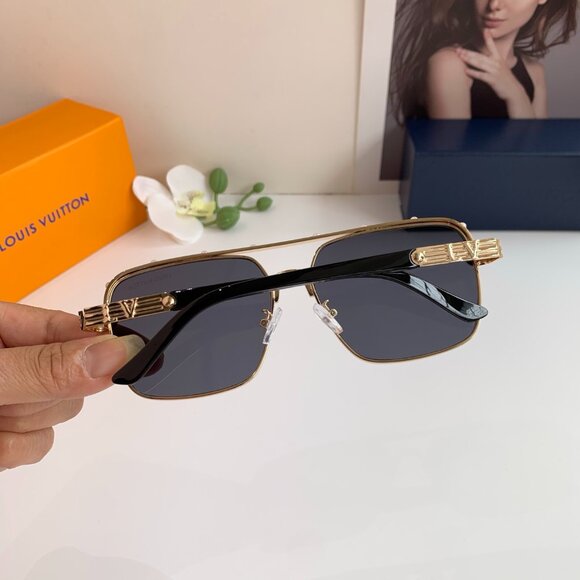 Louis Vuitton Black Wraparound Sunglasses for a Sporty Edge - Picture 8 of 9